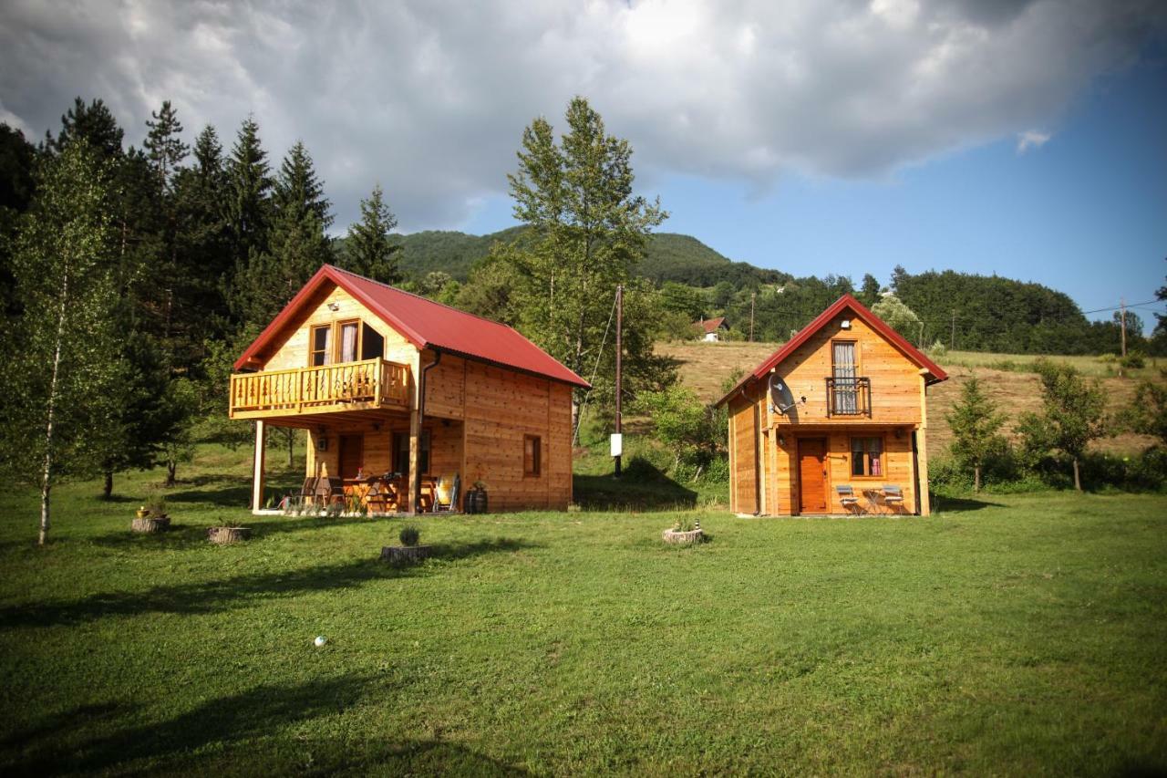 Taramour Cottages. Мойковац Екстер'єр фото